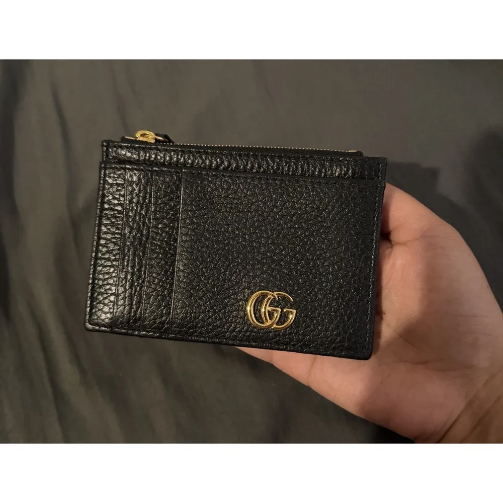 Gucci GG Marmont Pebbled Leather Card Holder Wallet